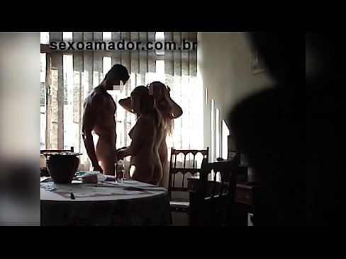 ❤️ Teman seks mengundang pria raksasa dan threesome bersamanya ❤️❌ Super sex pada kami id.porngifmag-com.ru ️❤