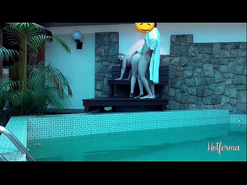 ❤️ Bos mengundang pelayan ke kolam renang, tetapi tidak bisa menahan panas ❤️❌ Super sex pada kami id.porngifmag-com.ru ️❤